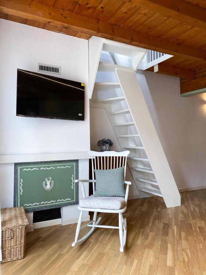Villa d'Allegno Mansarda Bel Panorama 아파트 외부 사진
